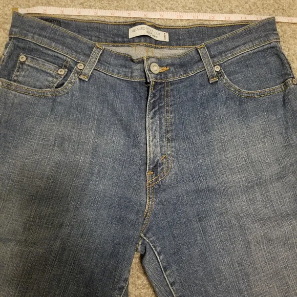 Levi’s 550 Women’s Relaxed Bootcut Denim Jeans ▪️10S - Like NEW condition - Picture 8 of 11